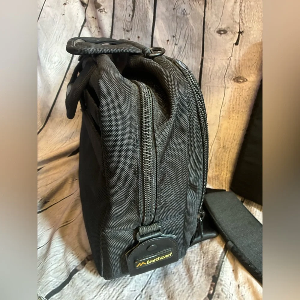 Brenthaven Laptop Messenger Bag Shoulder Strap‎ Handles Briefcase Black Carry-On